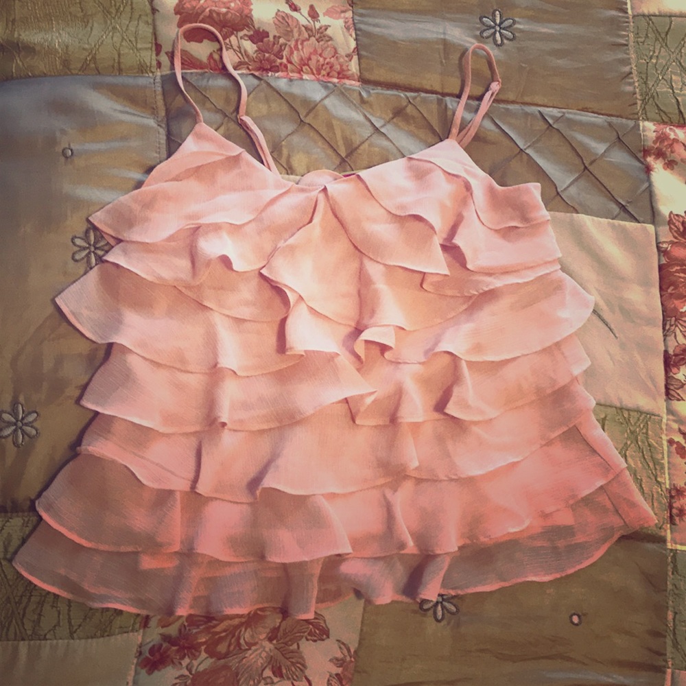 Cute top ruffles pink floral